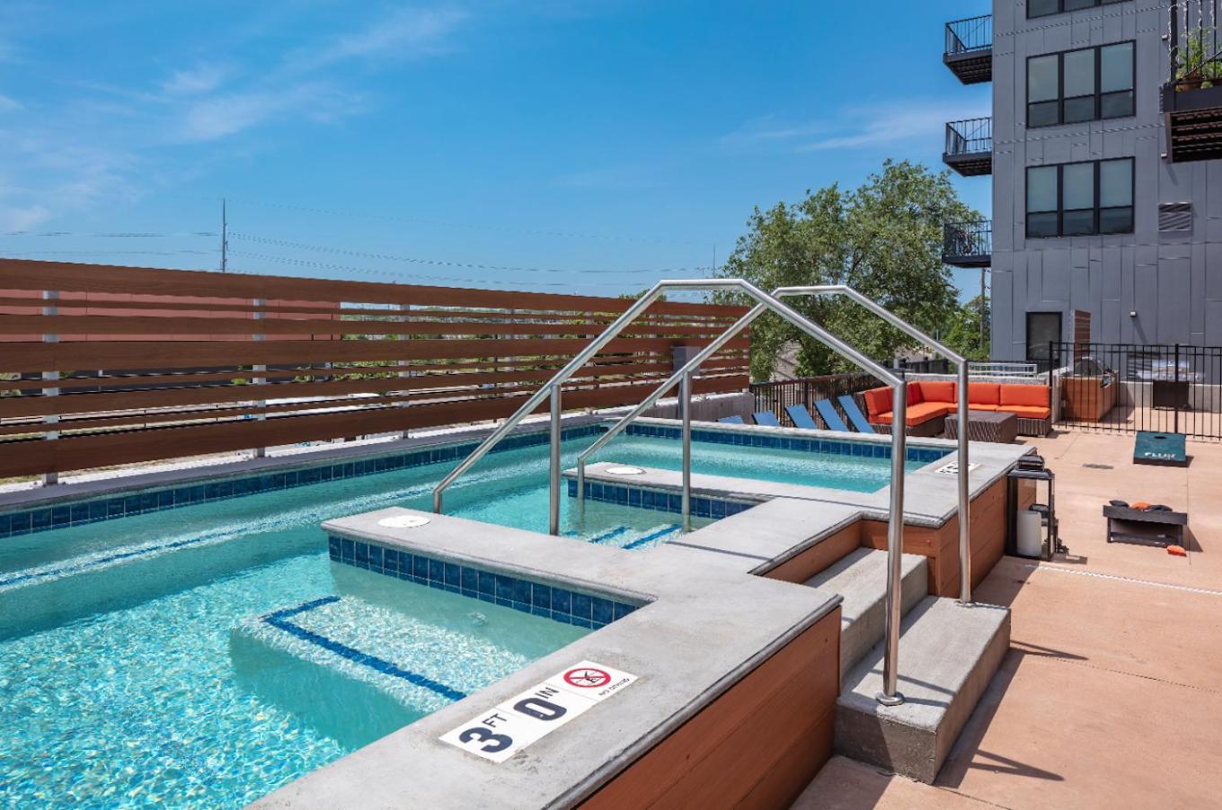디모인 Large Downtown 2Br -Hot Tub-Downtown! 아파트 외부 사진